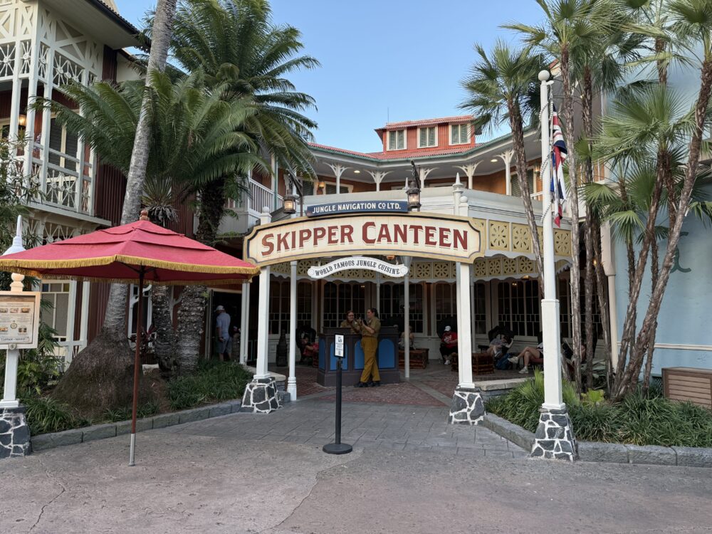 Jungle Skipper Canteen