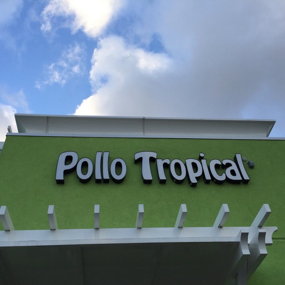 Pollo Tropical